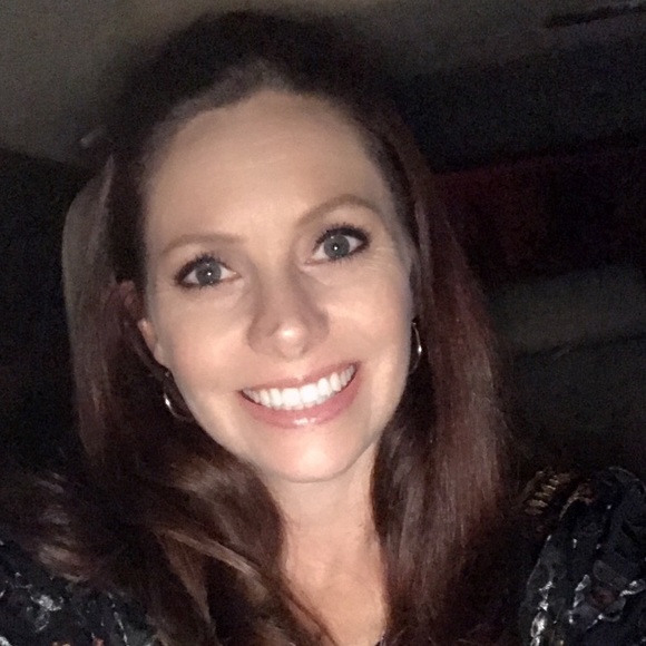 Meet your Posher, Stacy - Picture 1 of 1